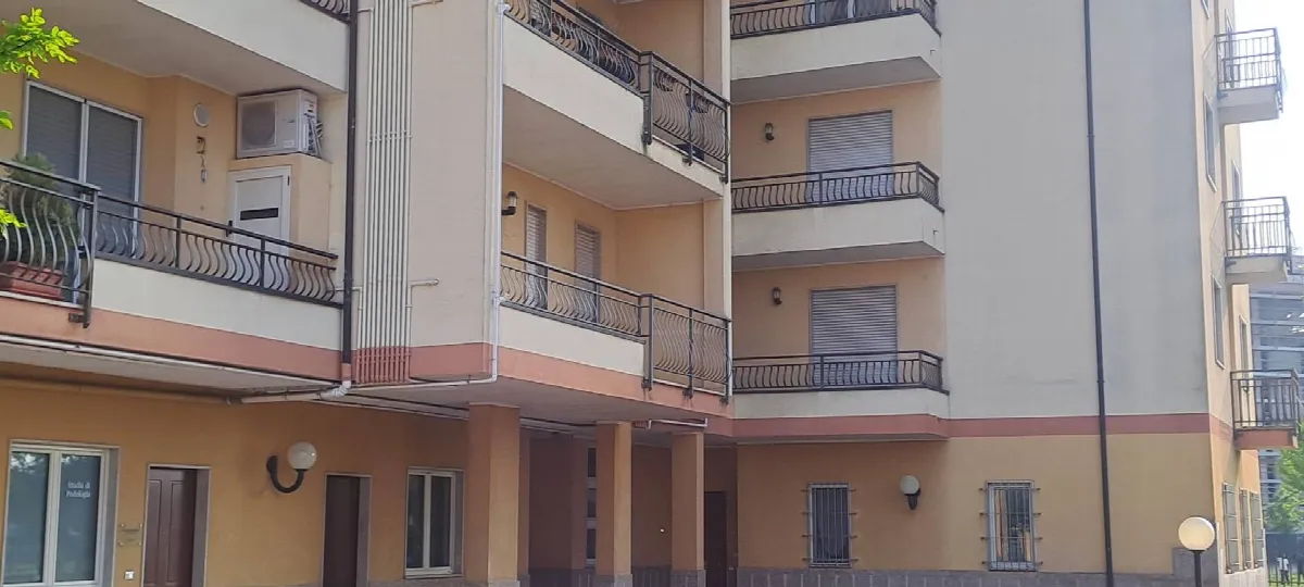 Appartamento in vendita a Piacenza, Centro storico - foto 1