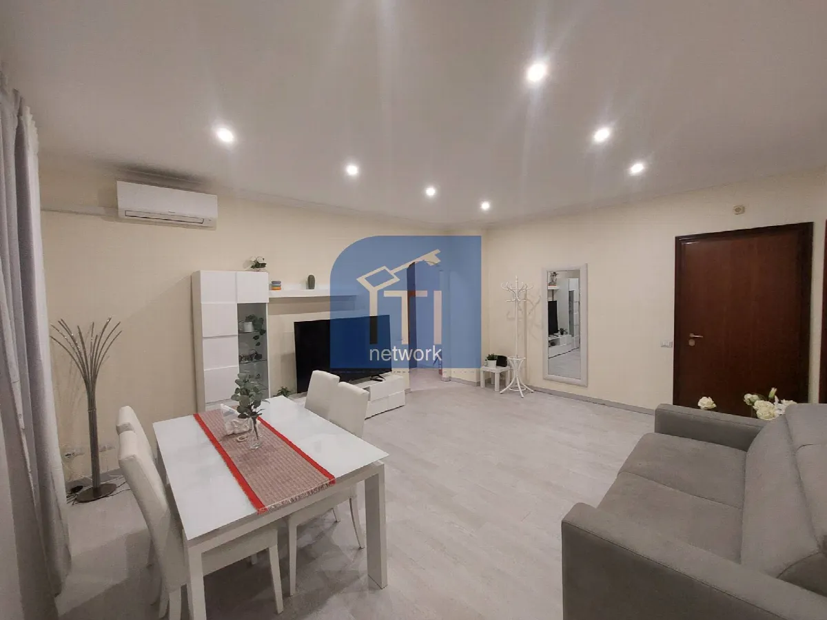 Appartamento in vendita a Roma, Ostia Ponente - foto 2