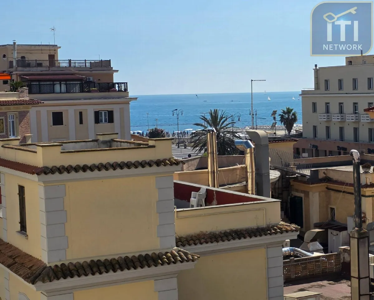 Appartamento in vendita a Roma, Ostia Centro - foto 3