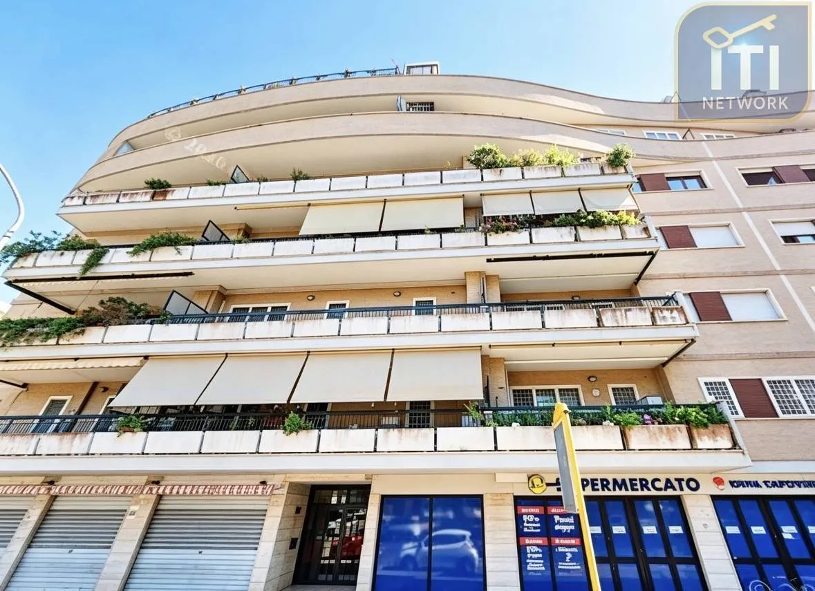 Appartamento in vendita a Roma, Ostia Levante - foto 1