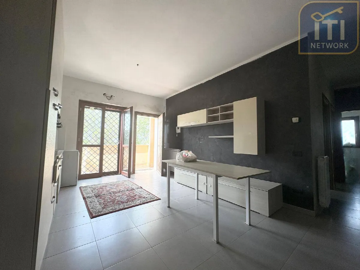 Appartamento in vendita a Pomezia, Campo Jemini - foto 2