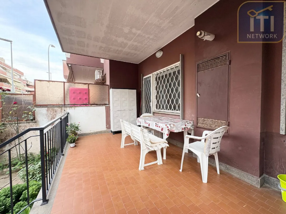 Appartamento in vendita a Pomezia, Torvaianica - foto 2