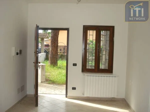 Appartamento in vendita a Pomezia, Torvaianica Alta - foto 6