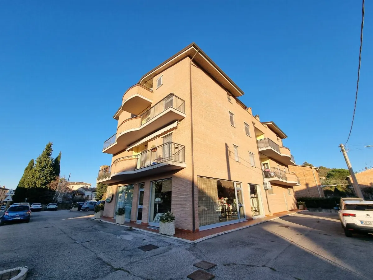 Appartamento in vendita a Deruta, Casalina - foto 4