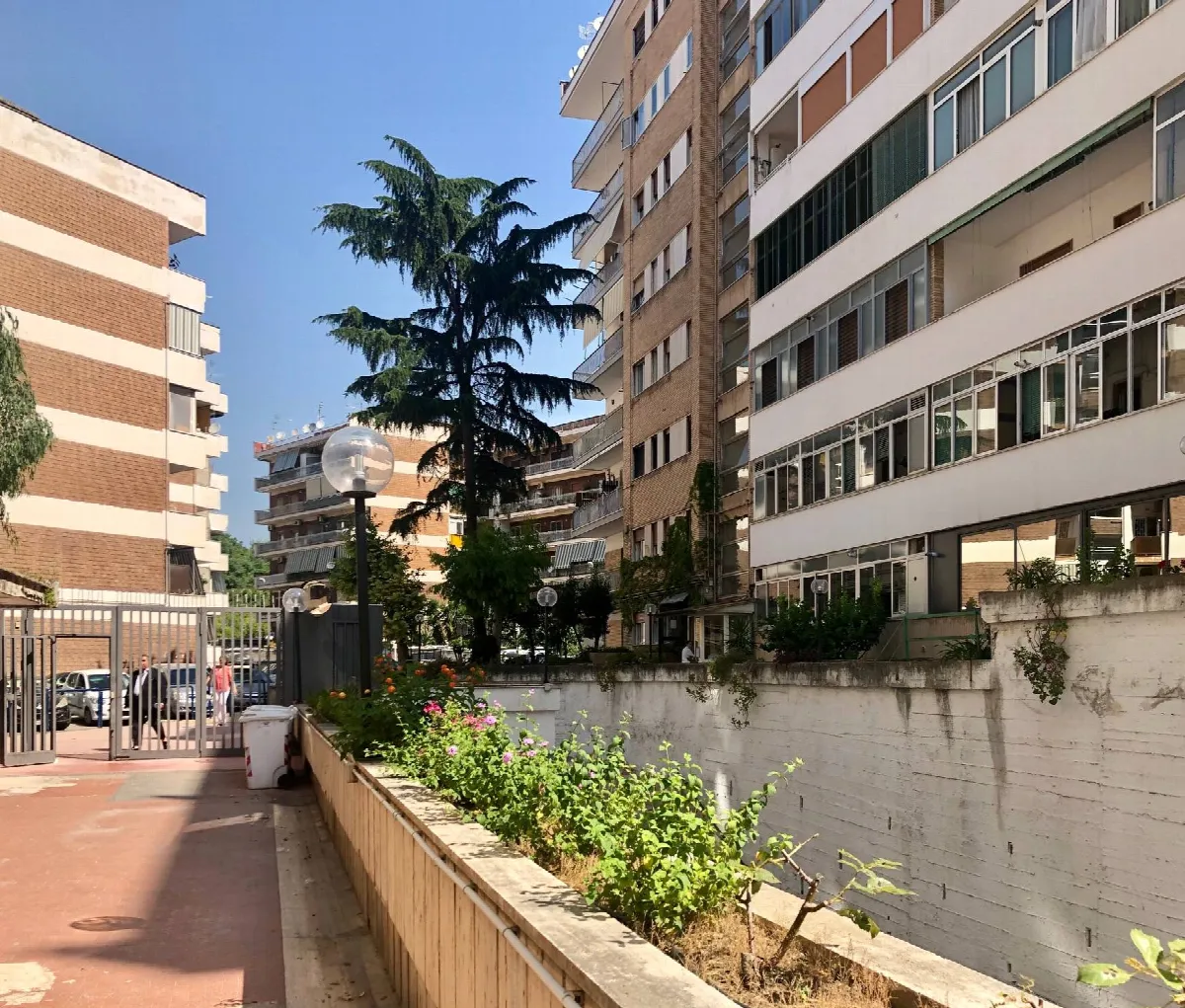 Appartamento in vendita a Napoli, Fuorigrotta - foto 1