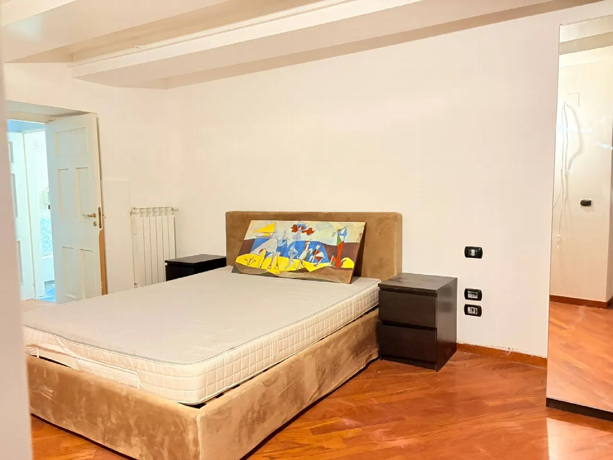 Appartamento in vendita a Napoli, San Ferdinando - foto 9