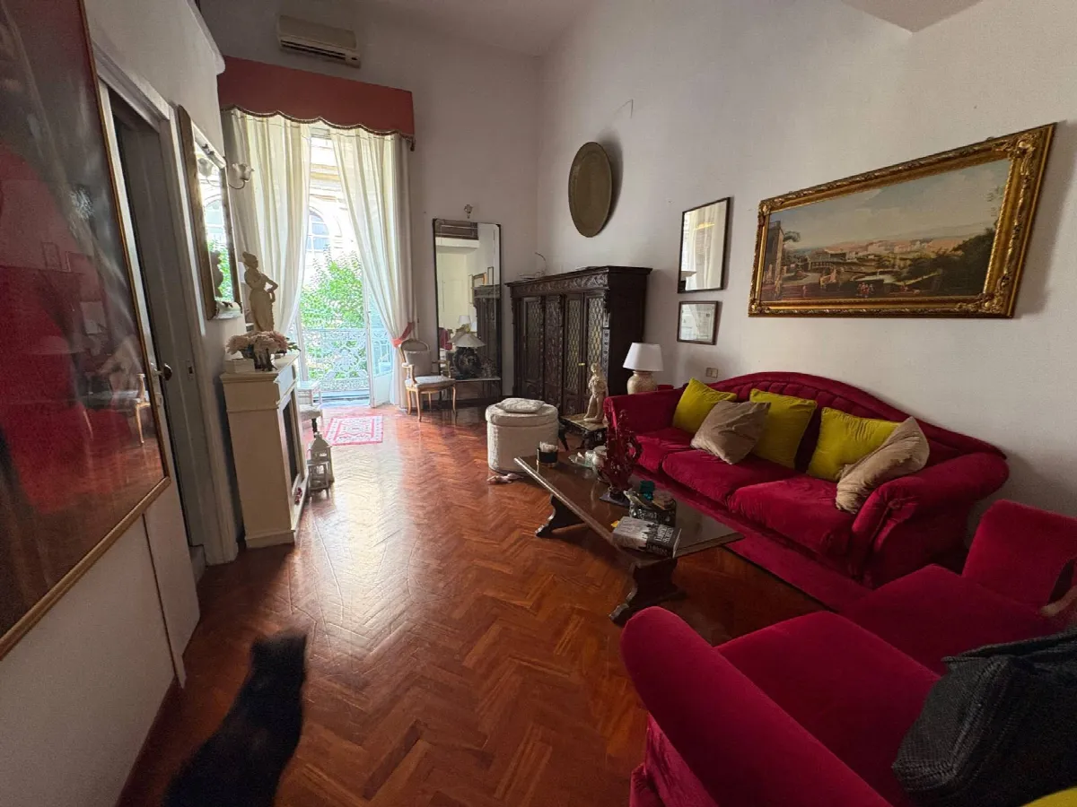 Appartamento in vendita a Napoli, San Carlo Arena - foto 4