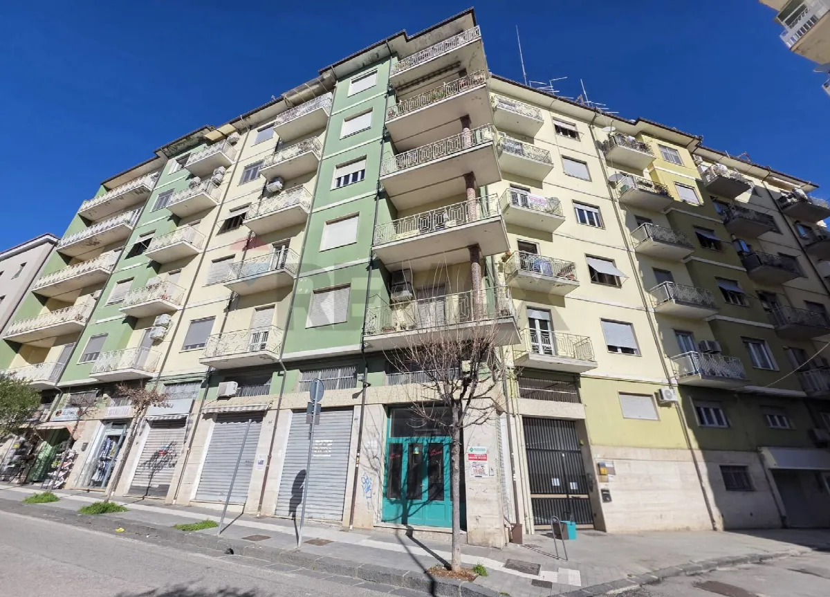 Appartamento in vendita a Cosenza, Via Roma - foto 1