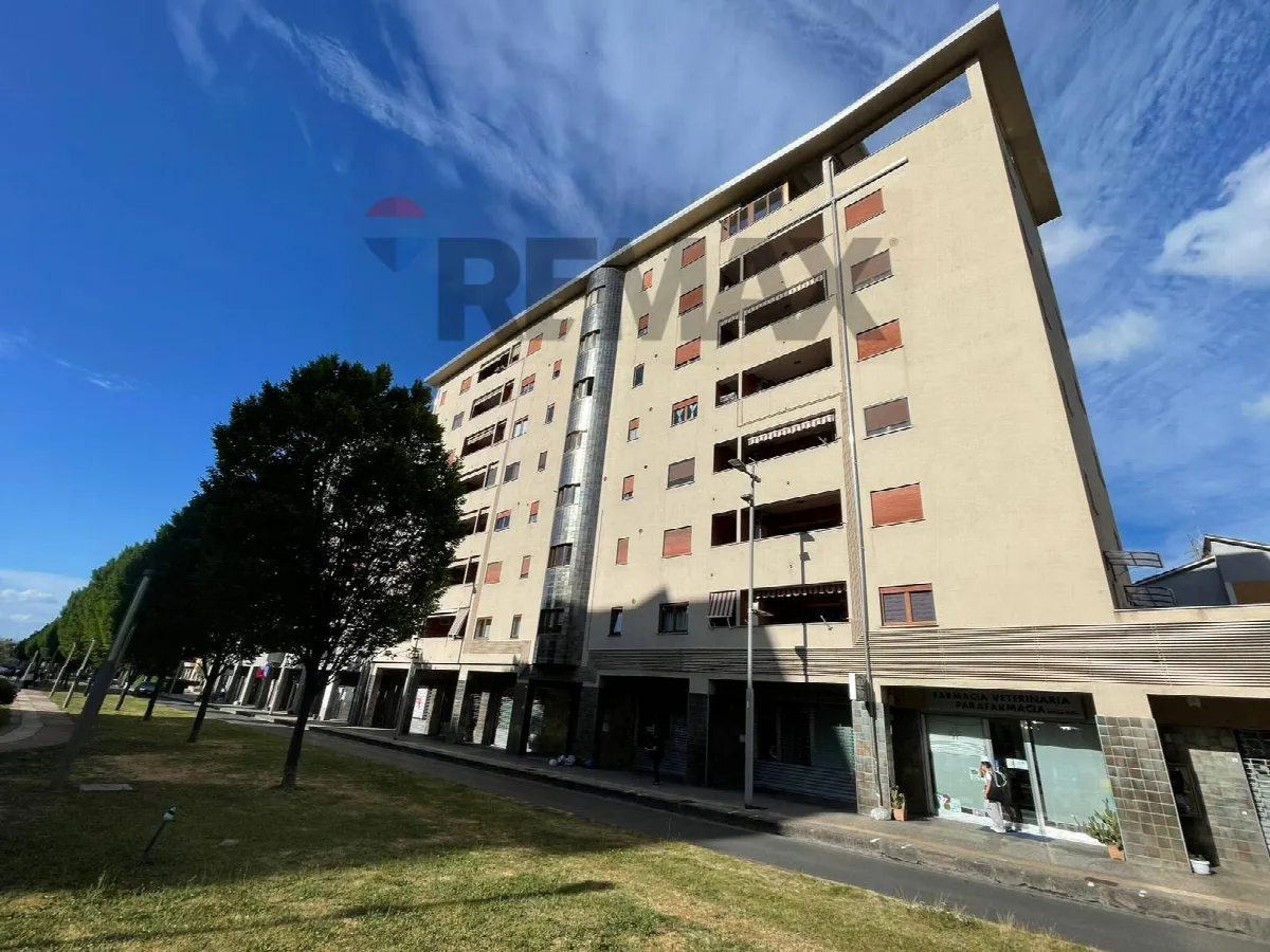 Appartamento in vendita a Cosenza, Viale Mancini - foto 2