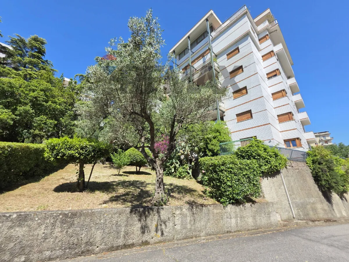 Appartamento in vendita a Cosenza - foto 2