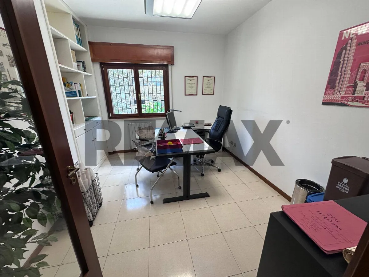 Appartamento in vendita a Cosenza, Via Panebianco - foto 2