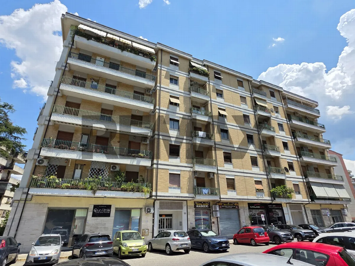Appartamento in vendita a Cosenza, Città 2000 - foto 1