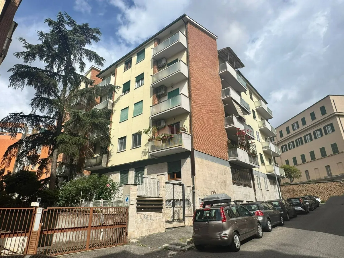Appartamento in vendita a Roma, jonio - foto 1
