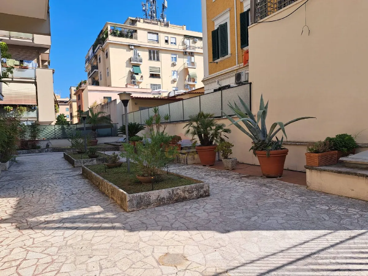 Appartamento in vendita a Roma, Appio Latino - foto 2
