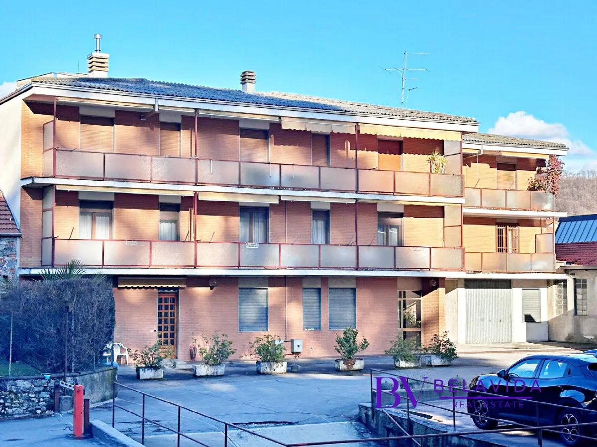 Appartamento in vendita a Borgosesia - foto 1