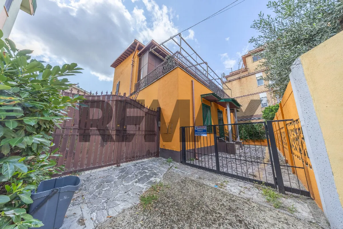 Appartamento in vendita a Marino, Santa Maria delle Mole - foto 1