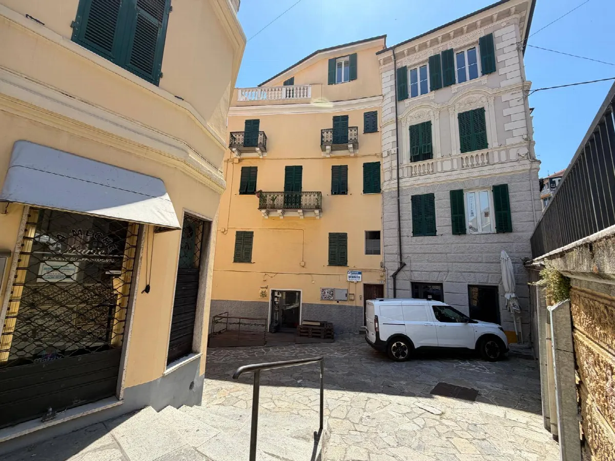 Appartamento in vendita a Imperia - foto 1