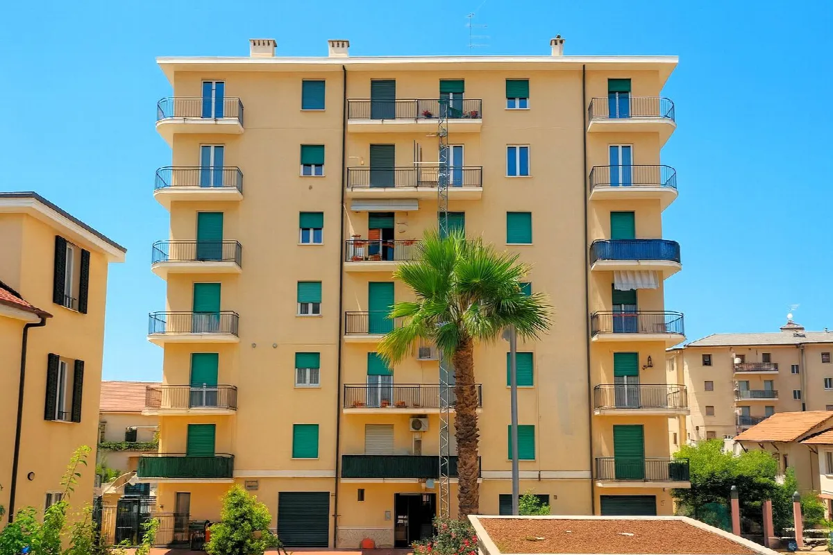 Appartamento in vendita a Imperia - foto 1