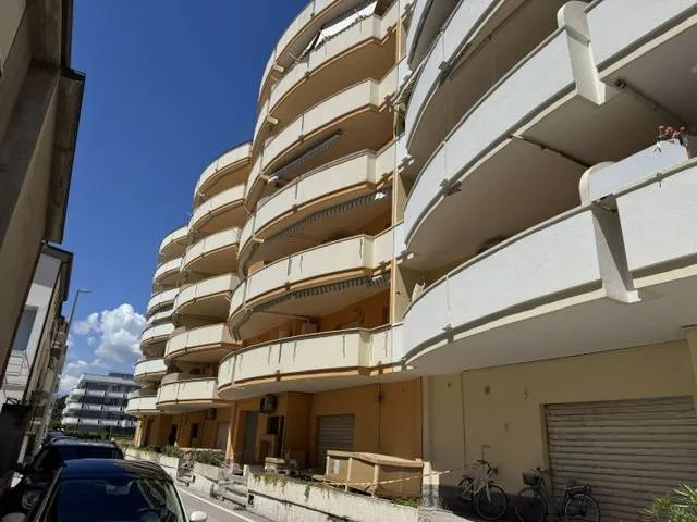 Appartamento in vendita a Alba Adriatica - foto 1