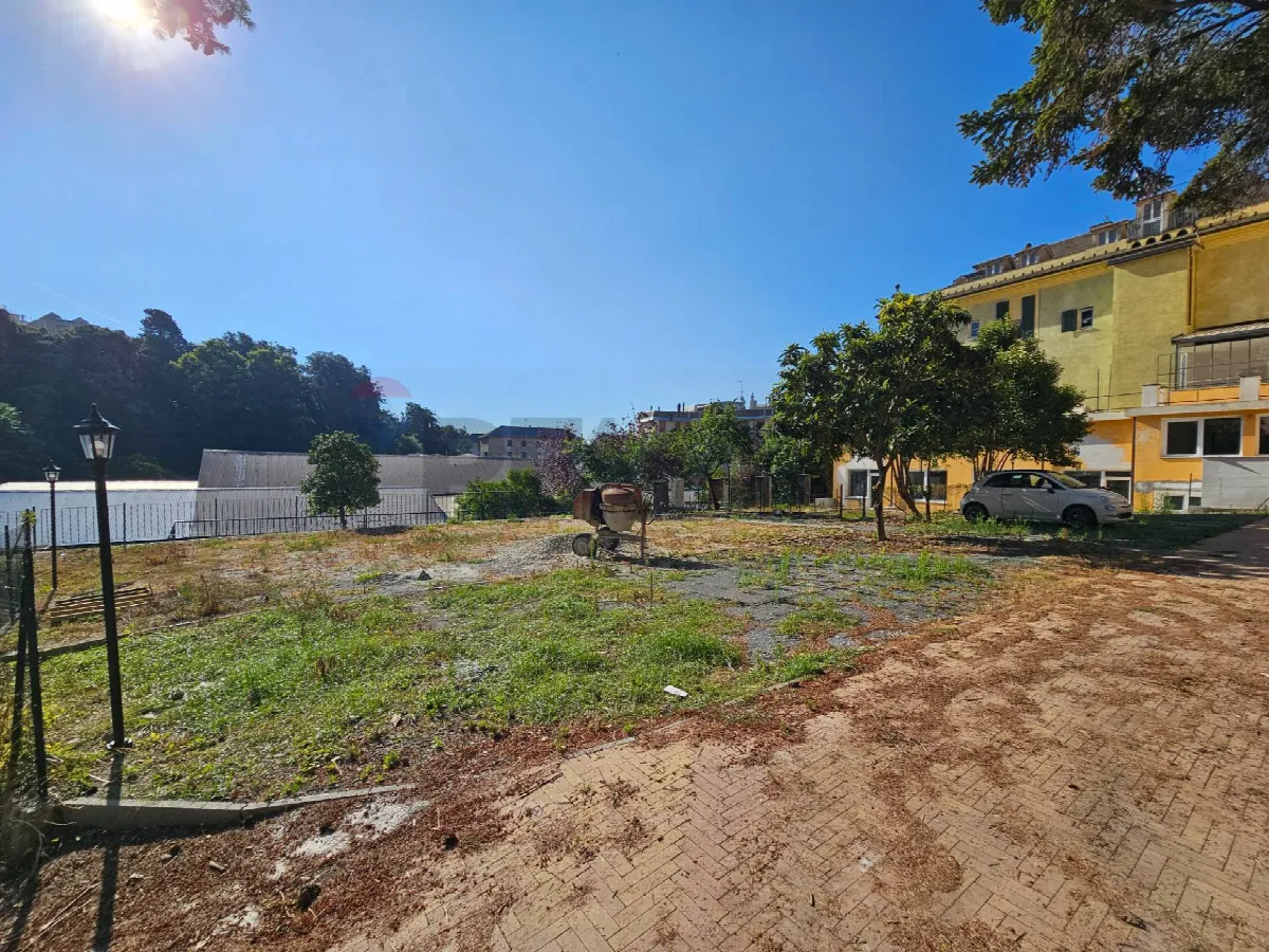 Appartamento in vendita a Genova, Sestri Ponente - foto 2