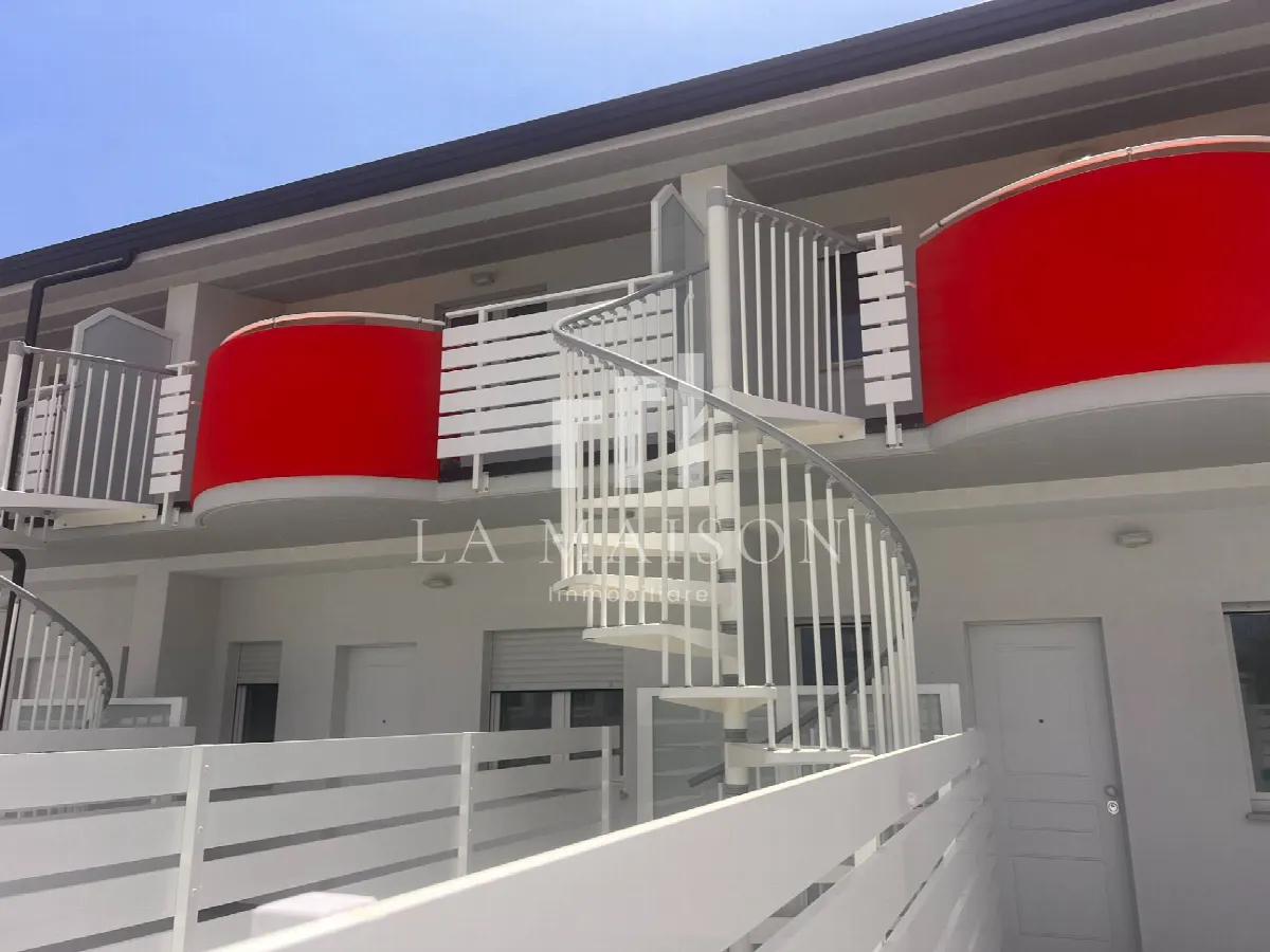 Appartamento in vendita a Montenero di Bisaccia - foto 8