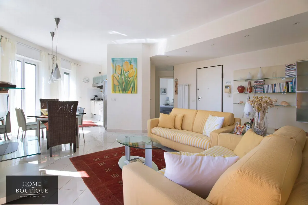 Appartamento in vendita a Alassio - foto 1