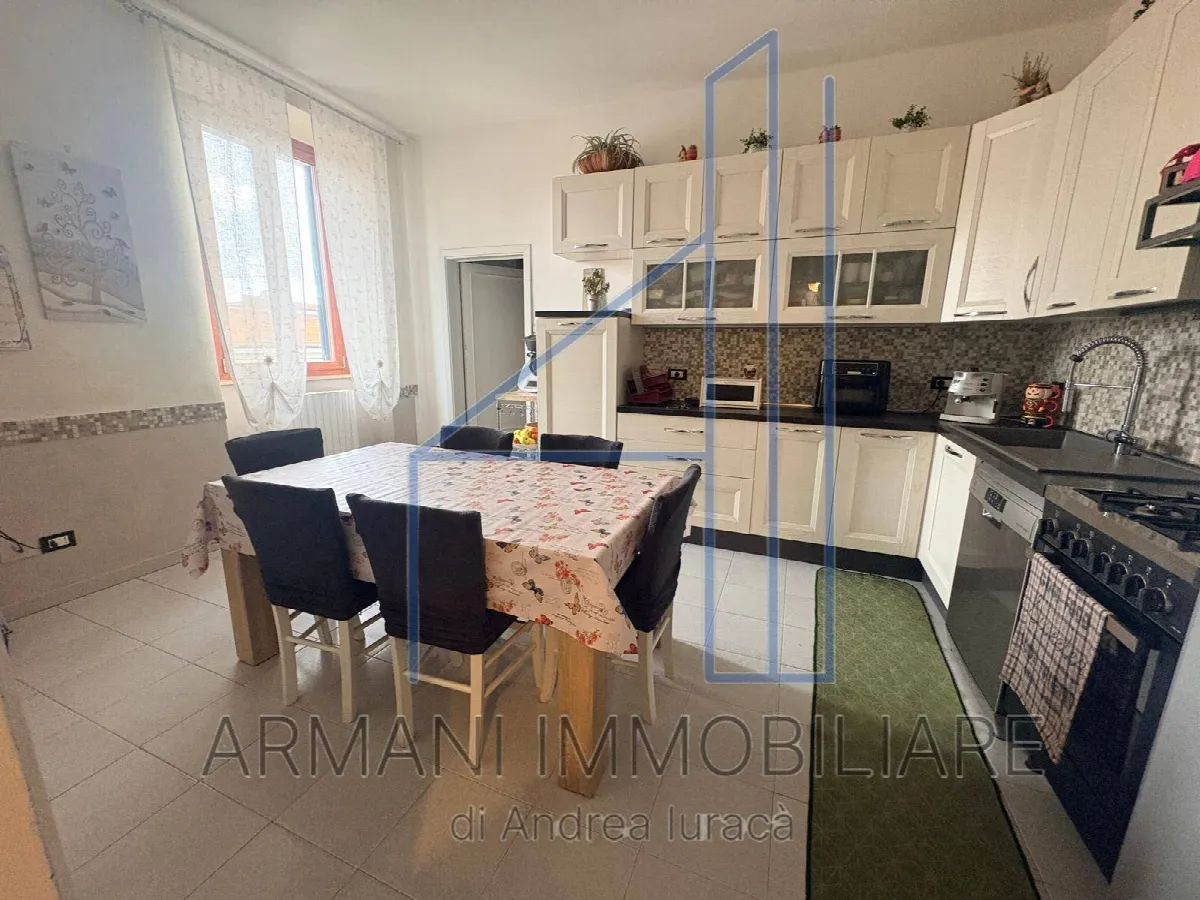 Appartamento in vendita a Livorno, Periferia nord - foto 1