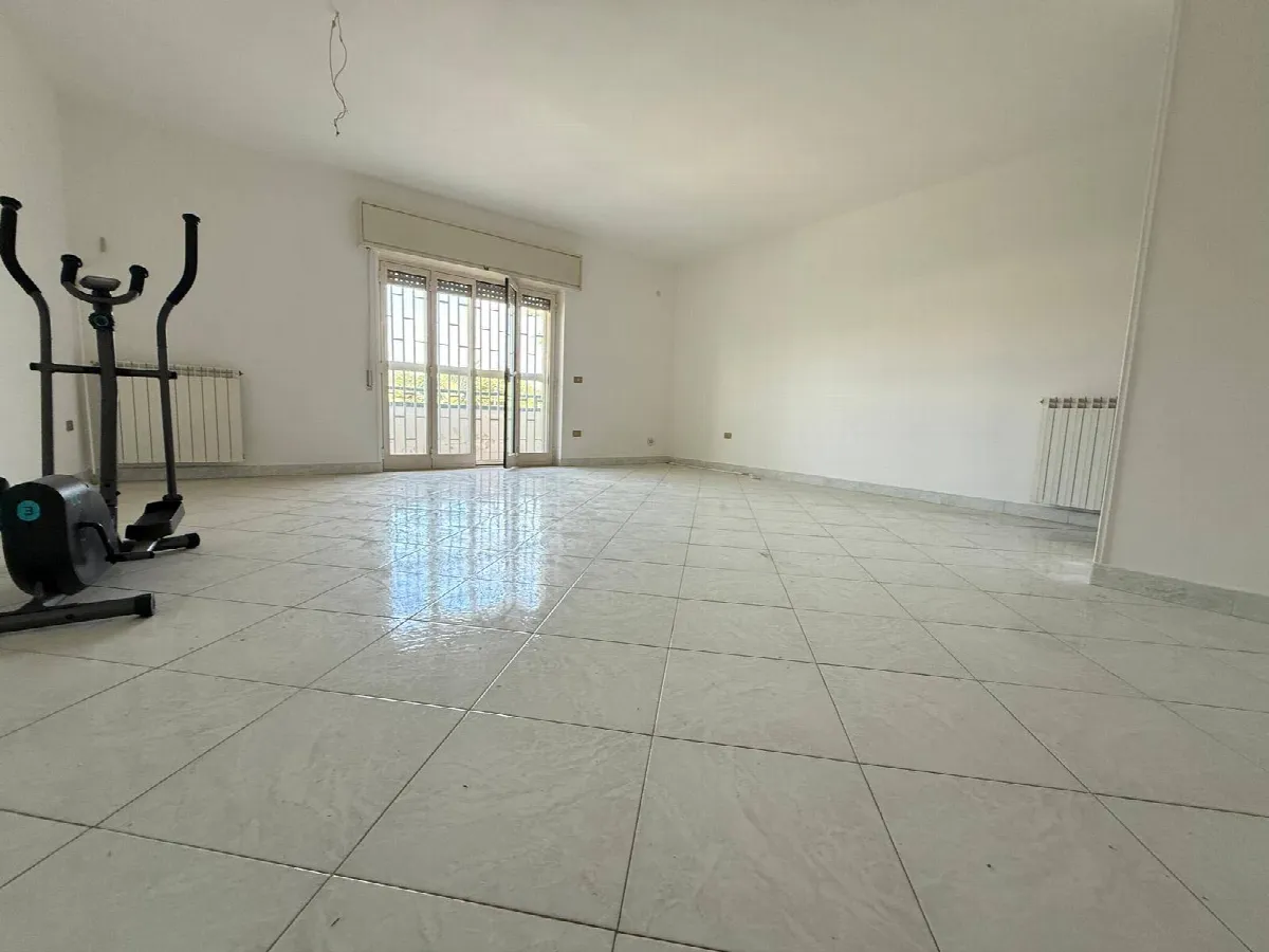 Appartamento in vendita a Caserta, Falciano - foto 1