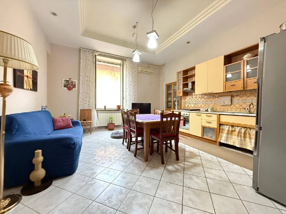 Appartamento in vendita a Caserta, Centro - foto 1