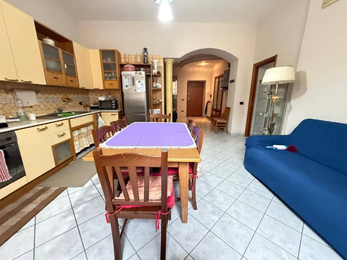 Appartamento in vendita a Caserta, Centro - foto 5
