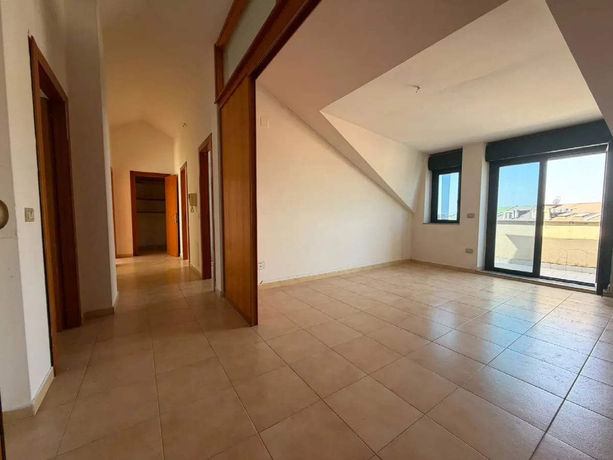 Appartamento in vendita a San Nicola la Strada - foto 1