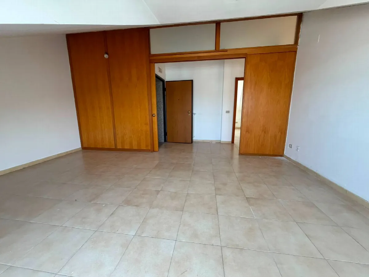 Appartamento in vendita a San Nicola la Strada - foto 6
