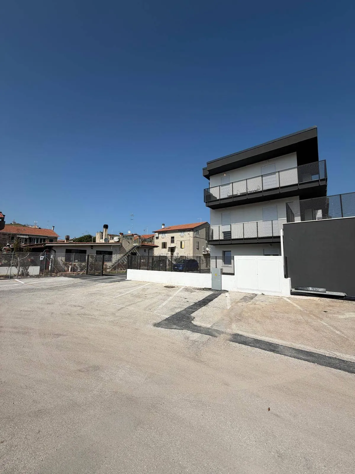 Appartamento in vendita a Civitanova Marche - foto 2