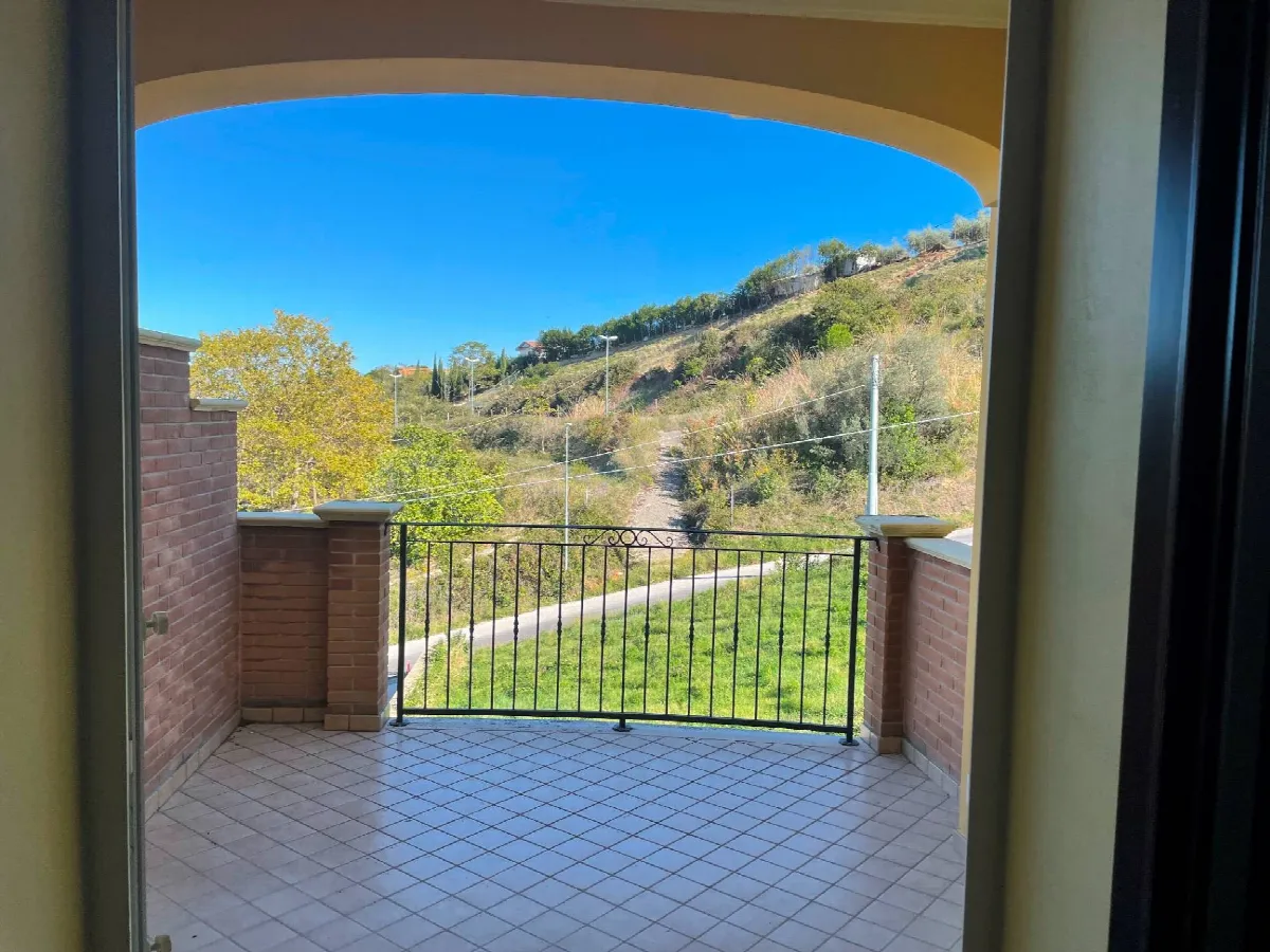 Appartamento in vendita a Colonnella - foto 2