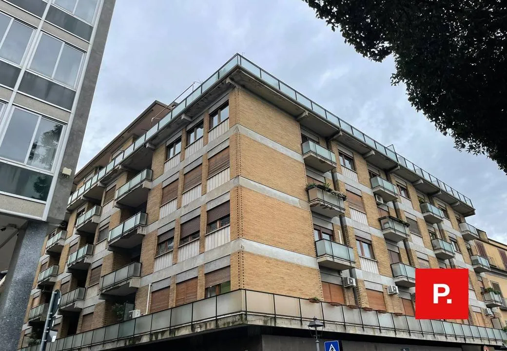 Appartamento in vendita a Caserta, Centro - foto 3