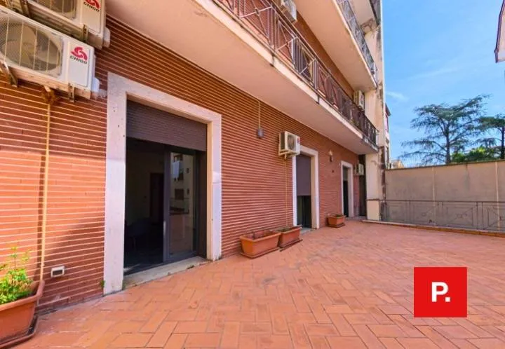Appartamento in vendita a Caserta, Centro - foto 3