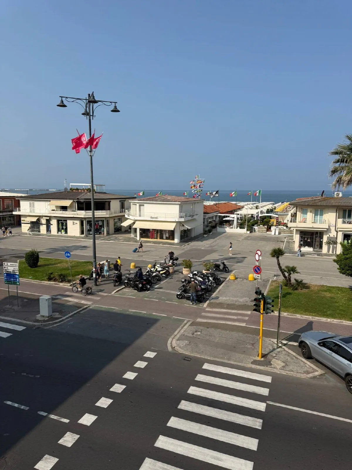 Appartamento in vendita a Viareggio, Lungo Mare - foto 2