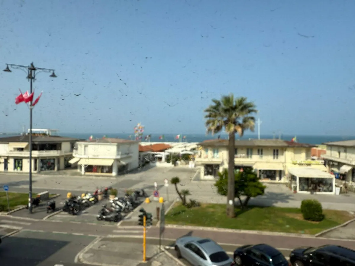 Appartamento in vendita a Viareggio, Lungo Mare - foto 3