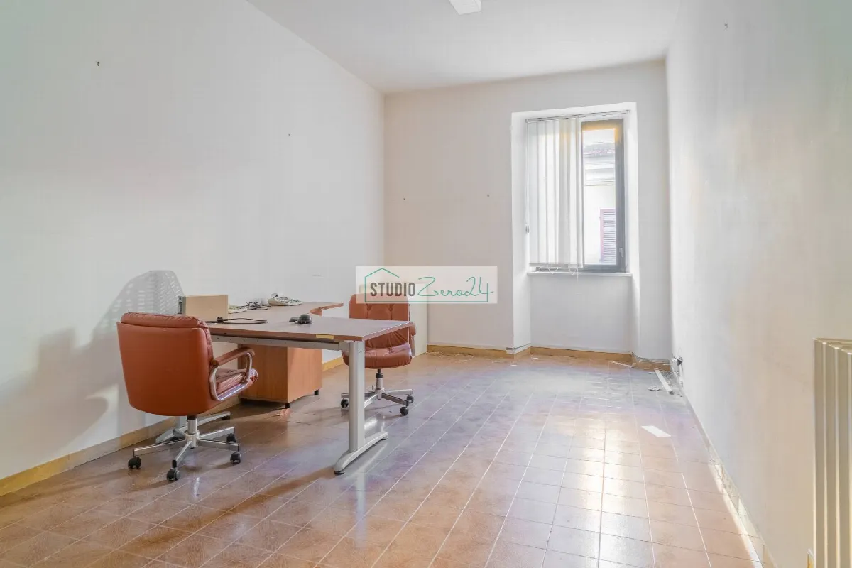 Appartamento in vendita a Massa, Centro storico - foto 1