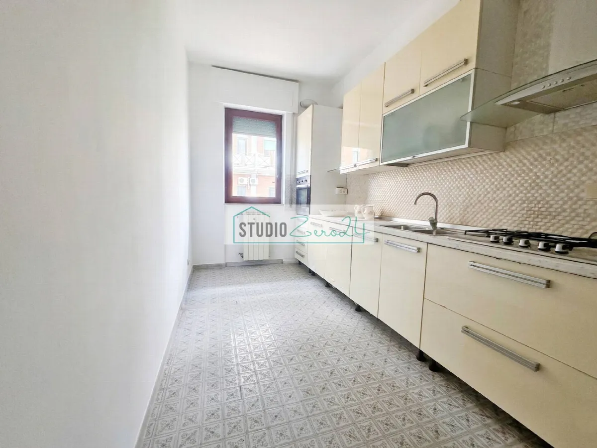 Appartamento in vendita a Massa, Centro - foto 2