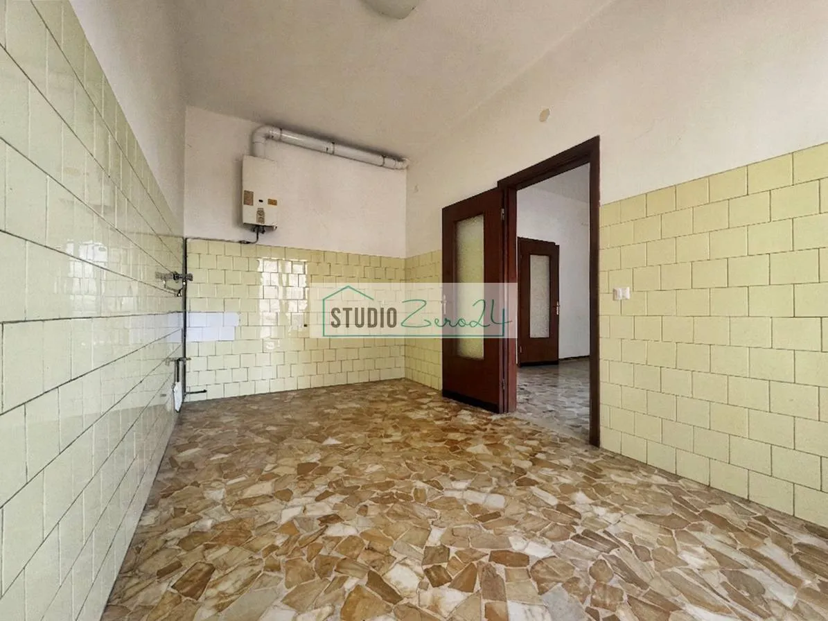 Appartamento in vendita a Massa, Centro - foto 5