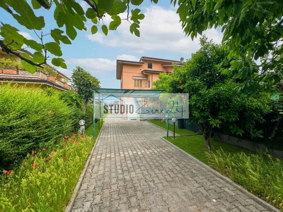 Appartamento in vendita a Massa, Poveromo - foto 1