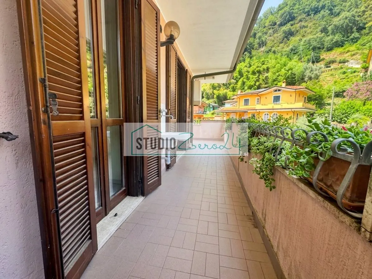 Appartamento in vendita a Montignoso, Piazza - foto 6