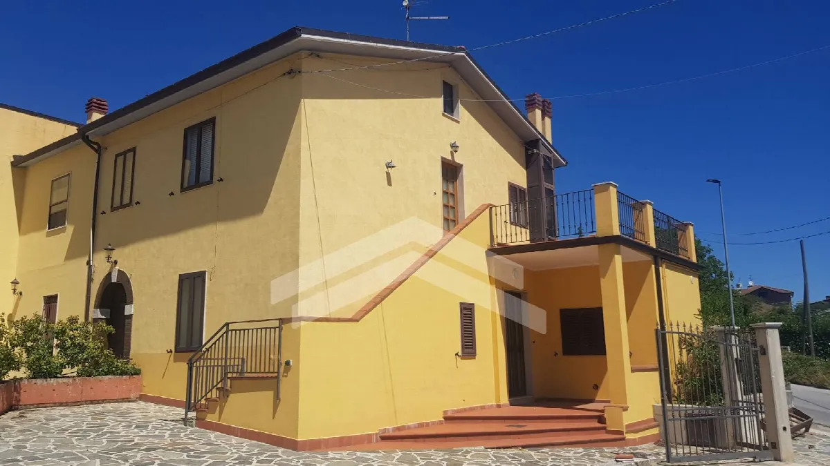 Appartamento in vendita a Campobasso, Semicentro - foto 3