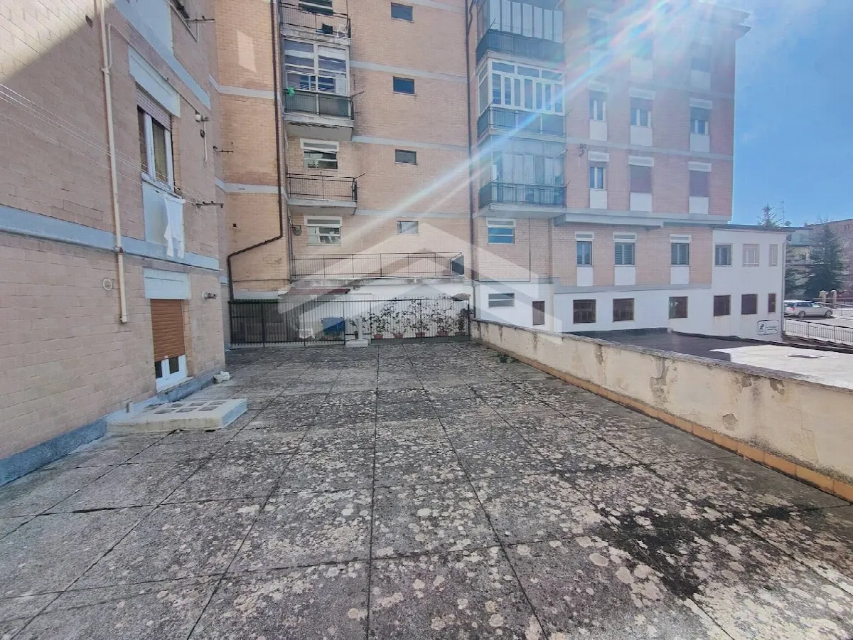 Appartamento in vendita a Campobasso, Semicentro - foto 2