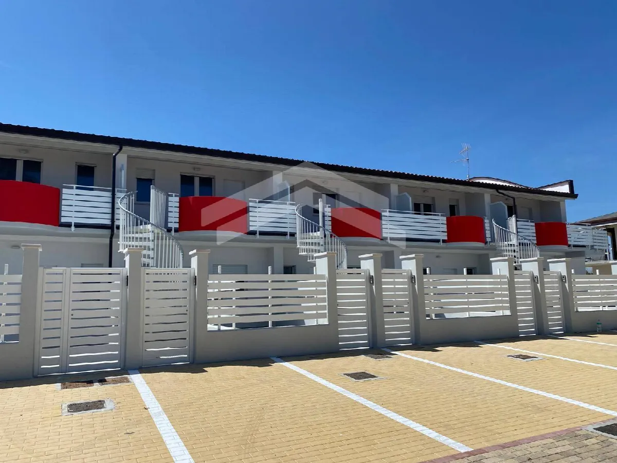 Appartamento in vendita a Montenero di Bisaccia - foto 1