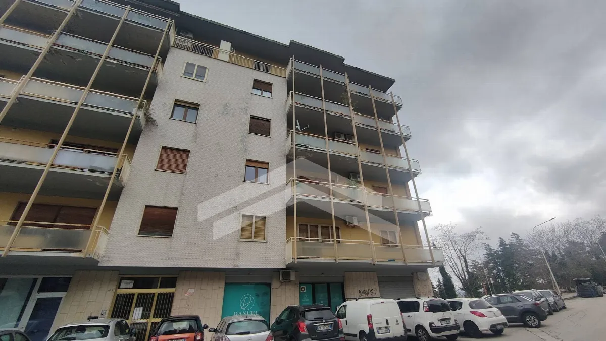 Appartamento in vendita a Campobasso, Vazzieri - foto 1