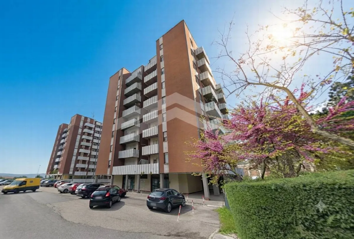 Appartamento in vendita a Campobasso, Semicentro - foto 1