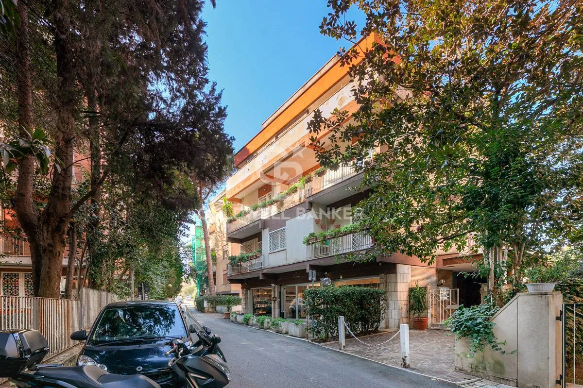 Appartamento in vendita a Roma, Cortina d'Ampezzo - foto 1