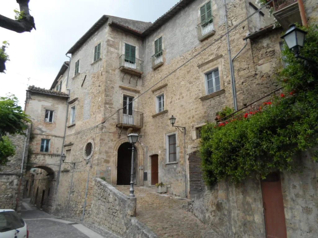 Appartamento in vendita a Civitella del Tronto - foto 1